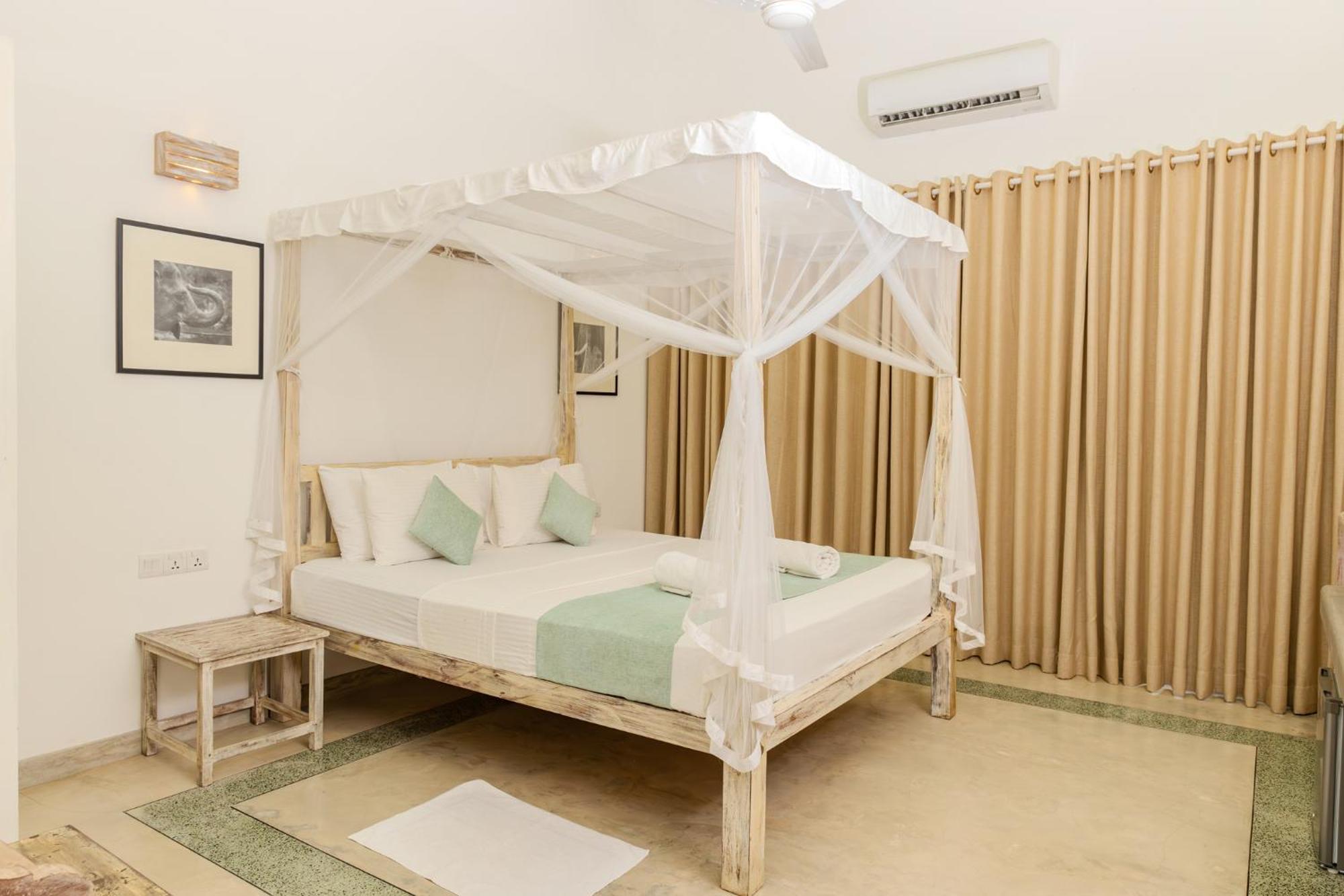 Aurora Bed and Breakfast Unawatuna Eksteriør billede
