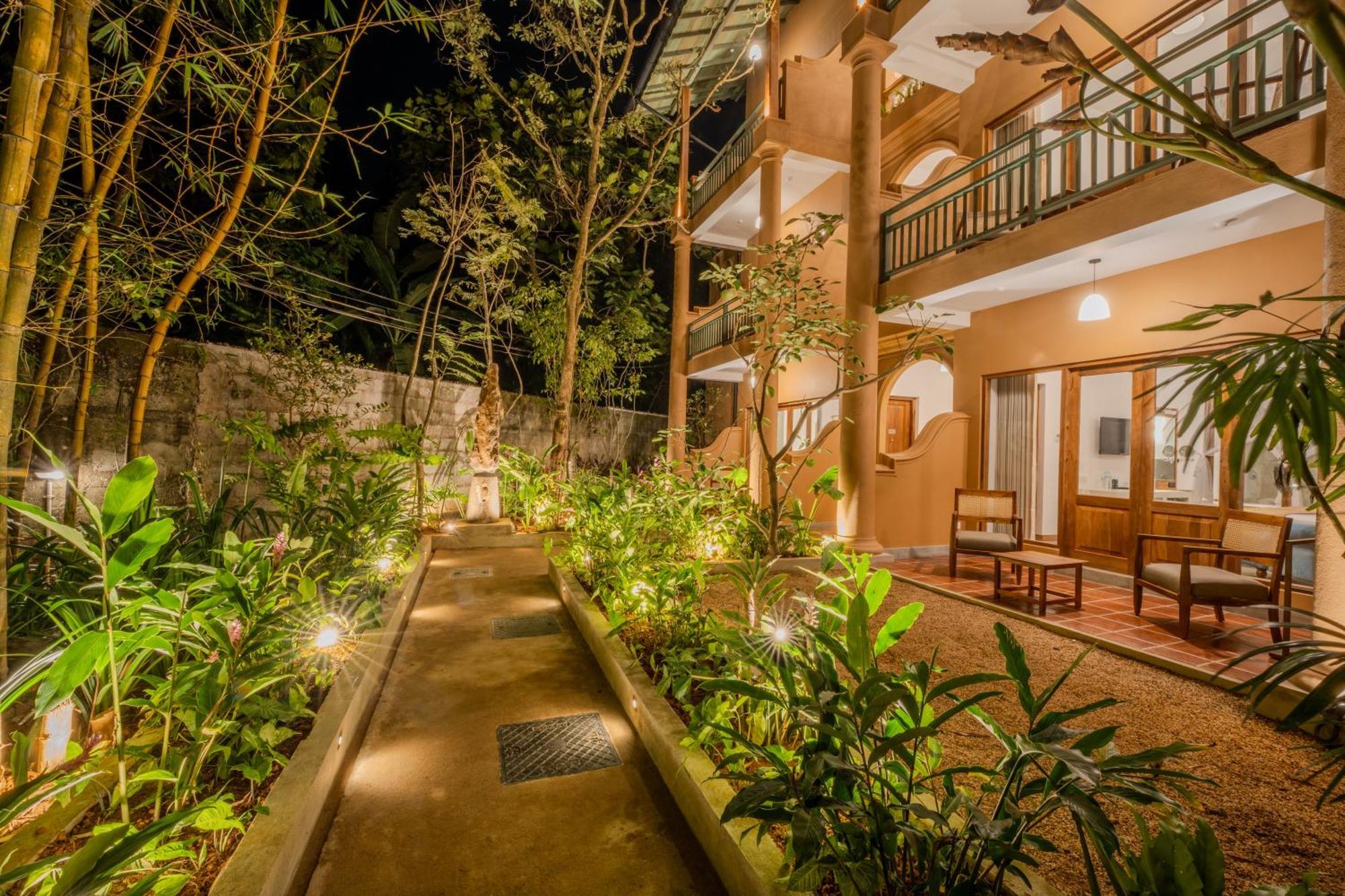 Aurora Bed and Breakfast Unawatuna Eksteriør billede