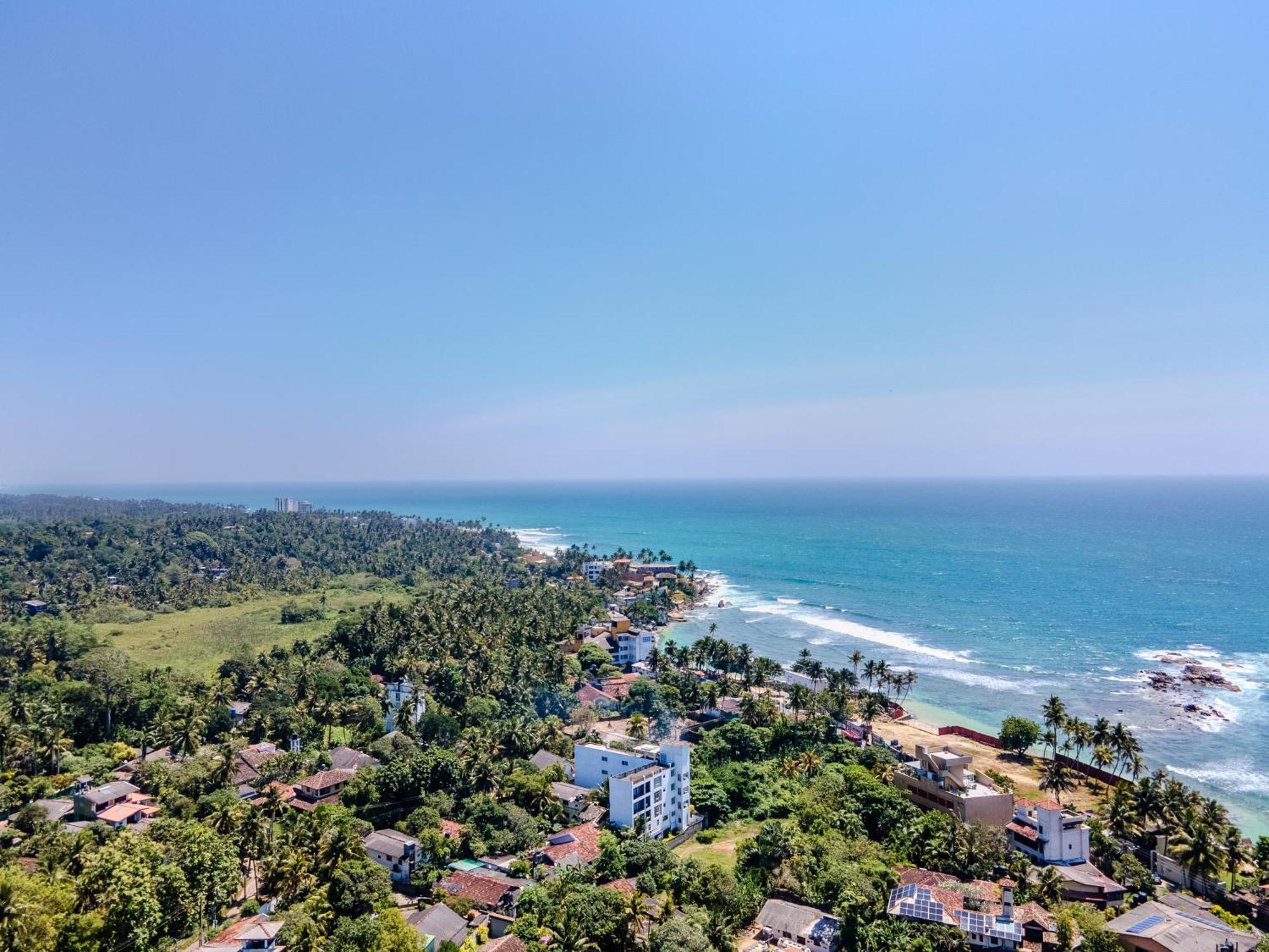 Aurora Bed and Breakfast Unawatuna Eksteriør billede